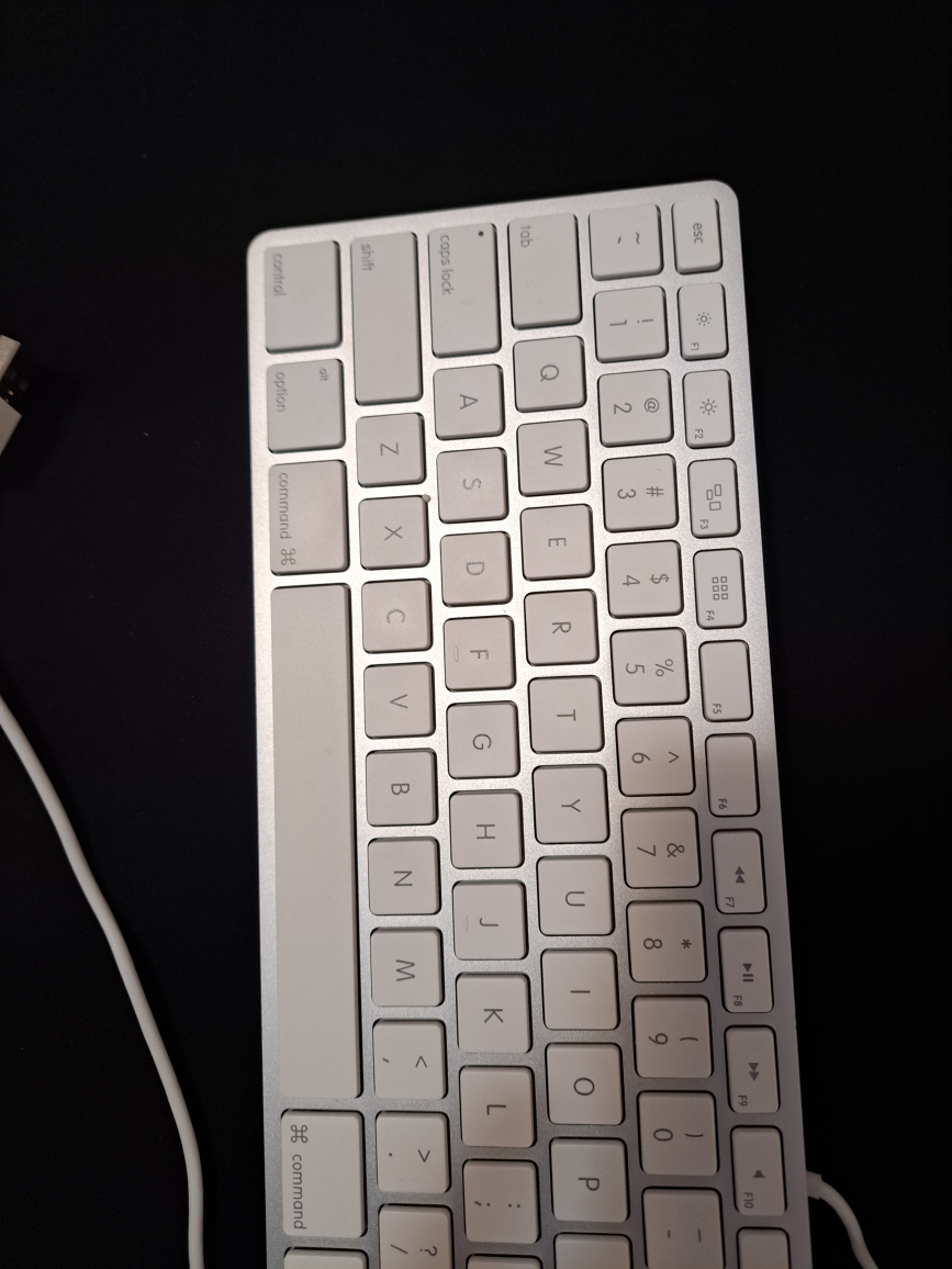 MAC Keyboard in very good shape - photo 3