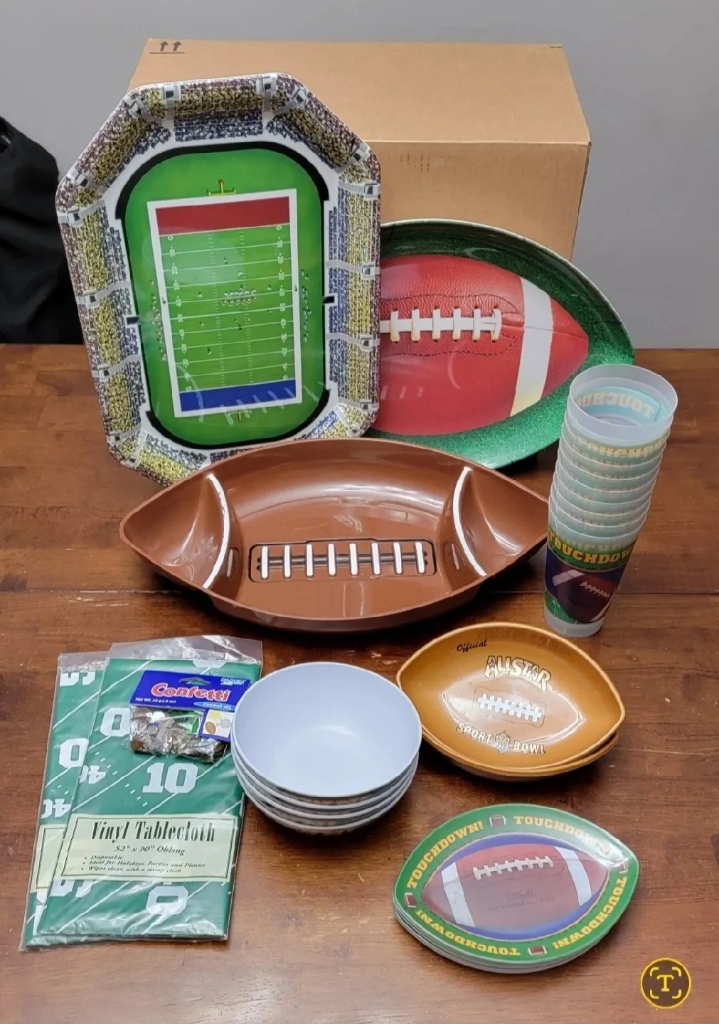 Football Party Supplies image indicator(2)