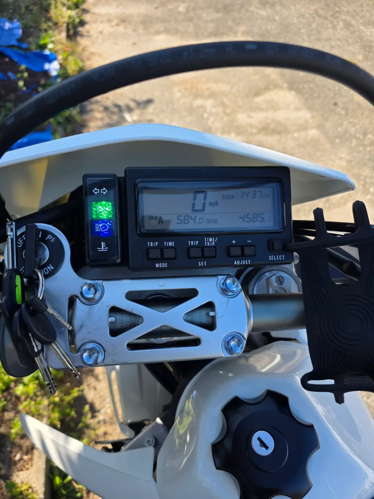 Suzuki DRZ 400 SM Motorcycle image indicator(10)