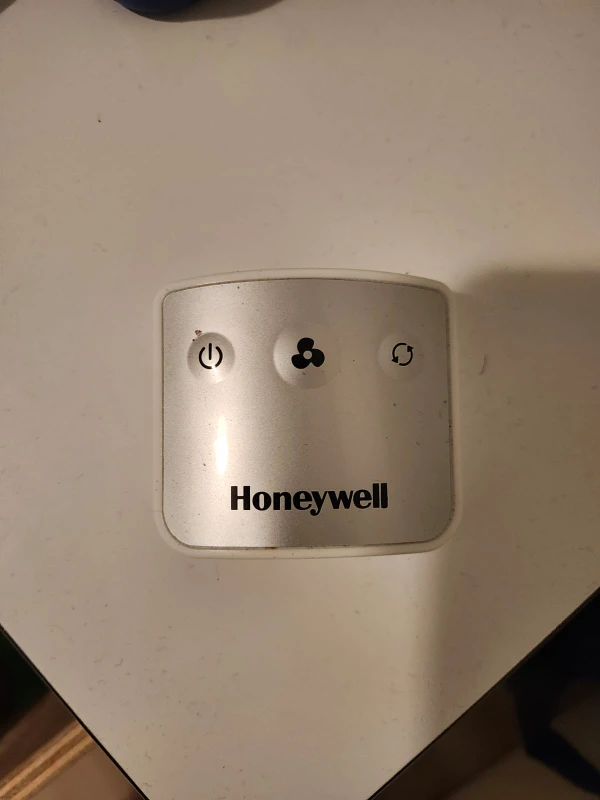 Honeywell QuietSet Tower Fan - White