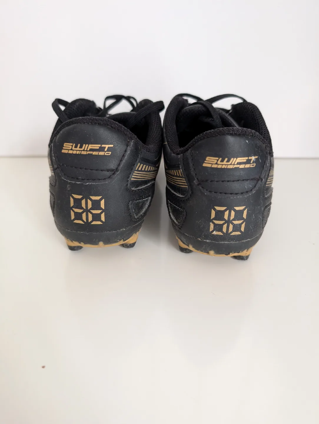 Lotto Swift Speed Size US 2 Cleats image indicator(3)