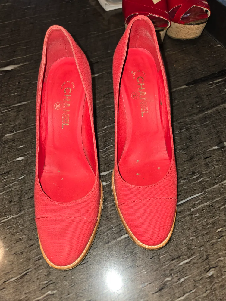 Chanel Red Wedge Heels image indicator(2)
