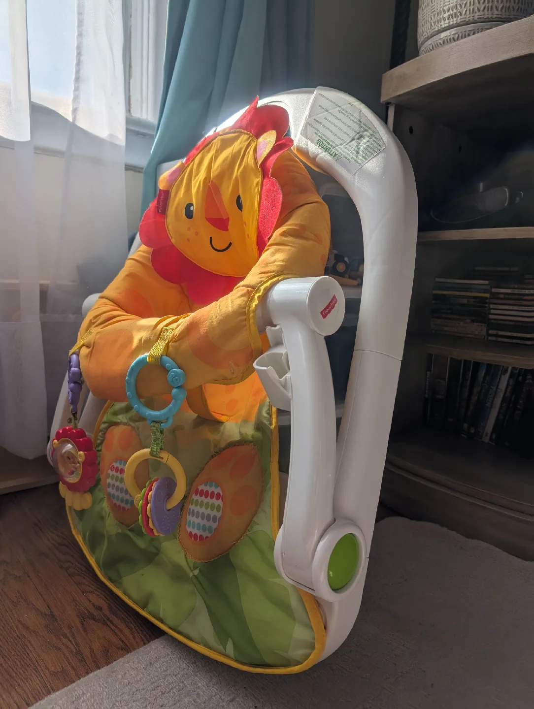 Fisher-Price Sit-Me-Up Floor Seat image indicator(2)