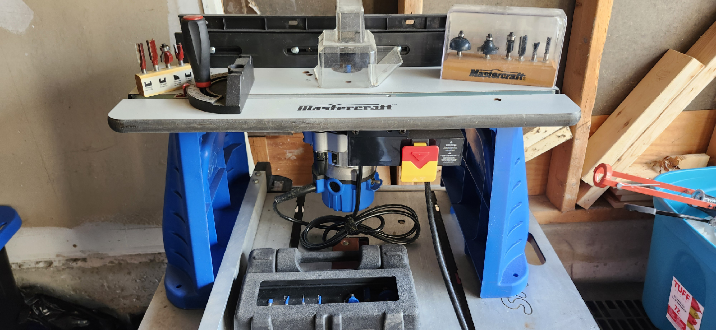 Mastercraft Router Table with Bits