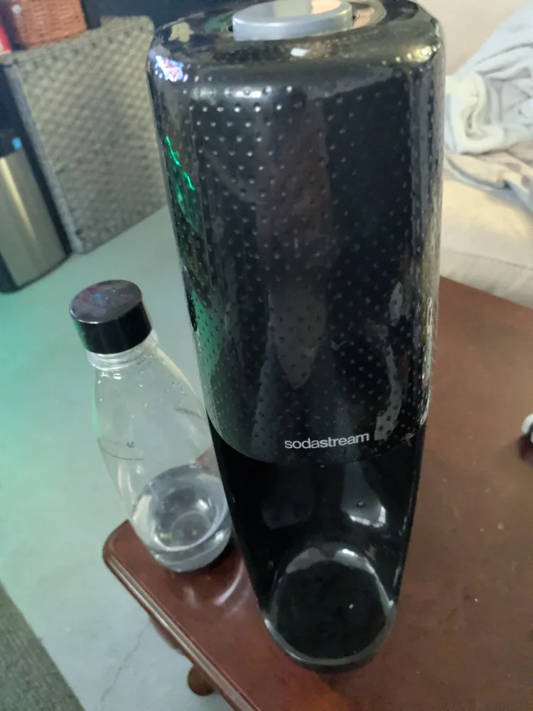 SodaStream Sparkling Water Maker image indicator(4)