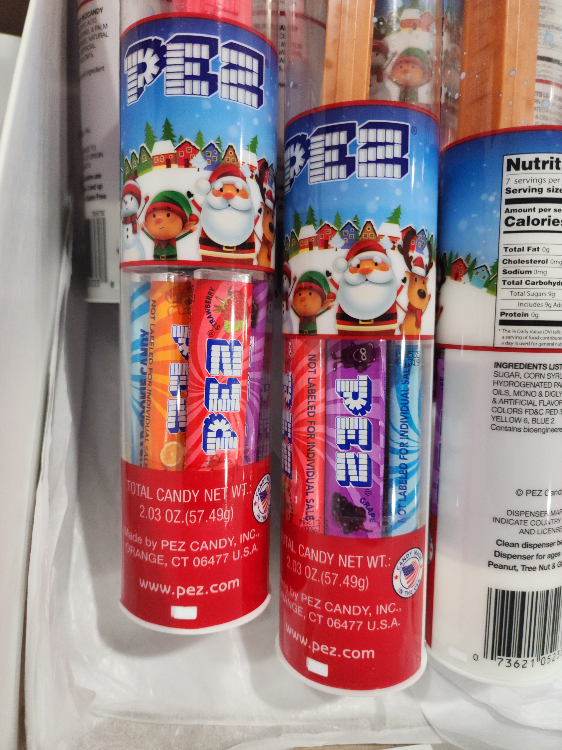 8 - PEZ Holiday Candy Dispensers - photo 2