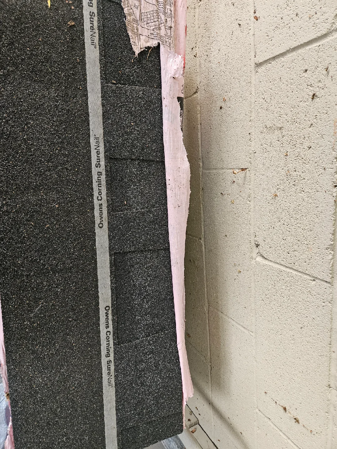 Owens Corning Duration Onyx Black Shingles image indicator(5)