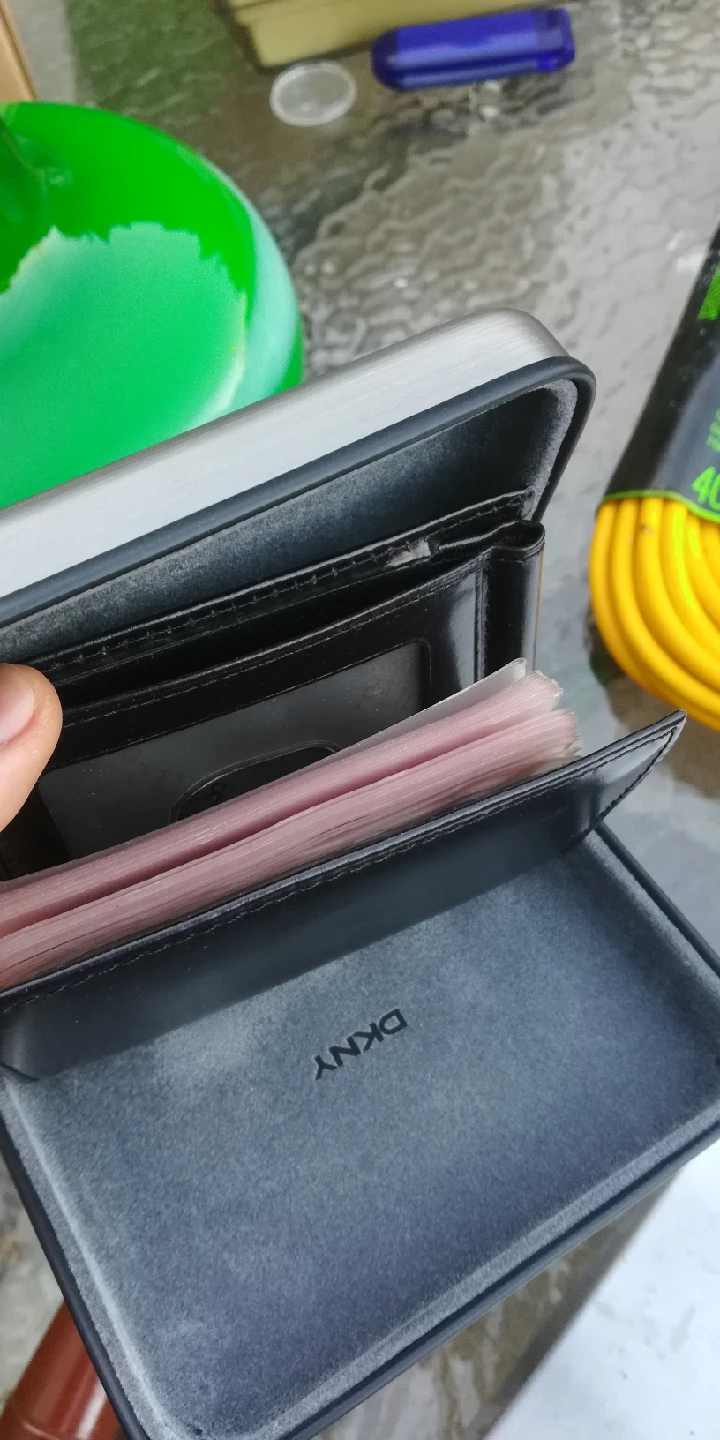 DKNY & Rolfs Wallet Bundle - photo 5