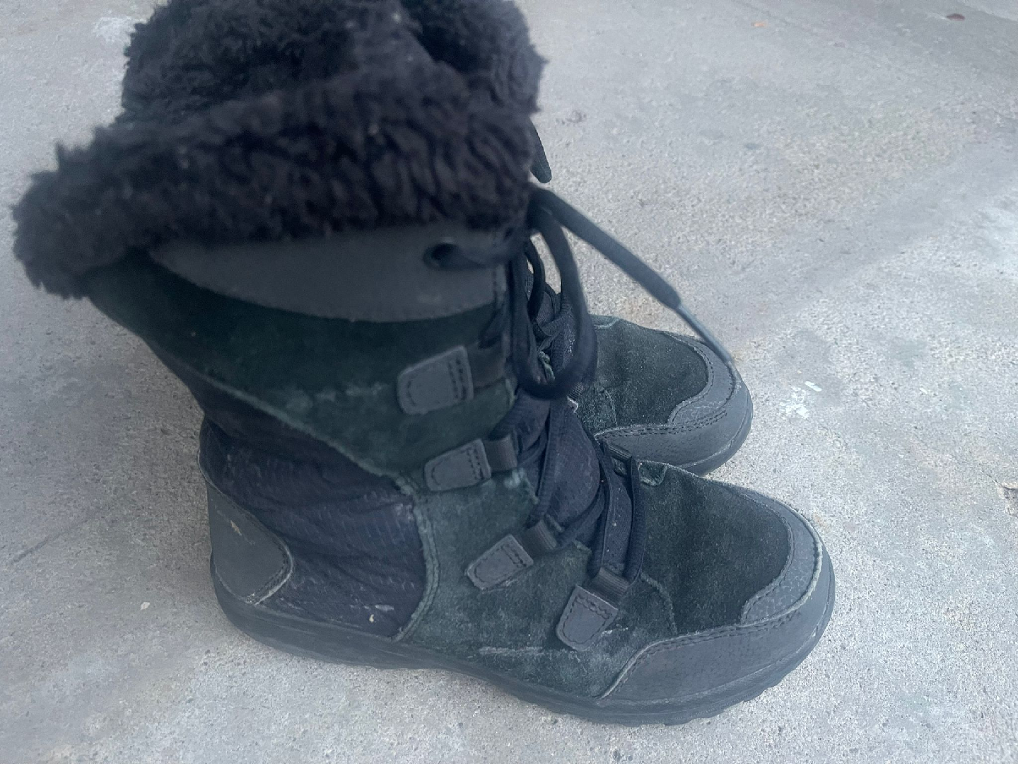 Columbia Black Winter Boots for Kids