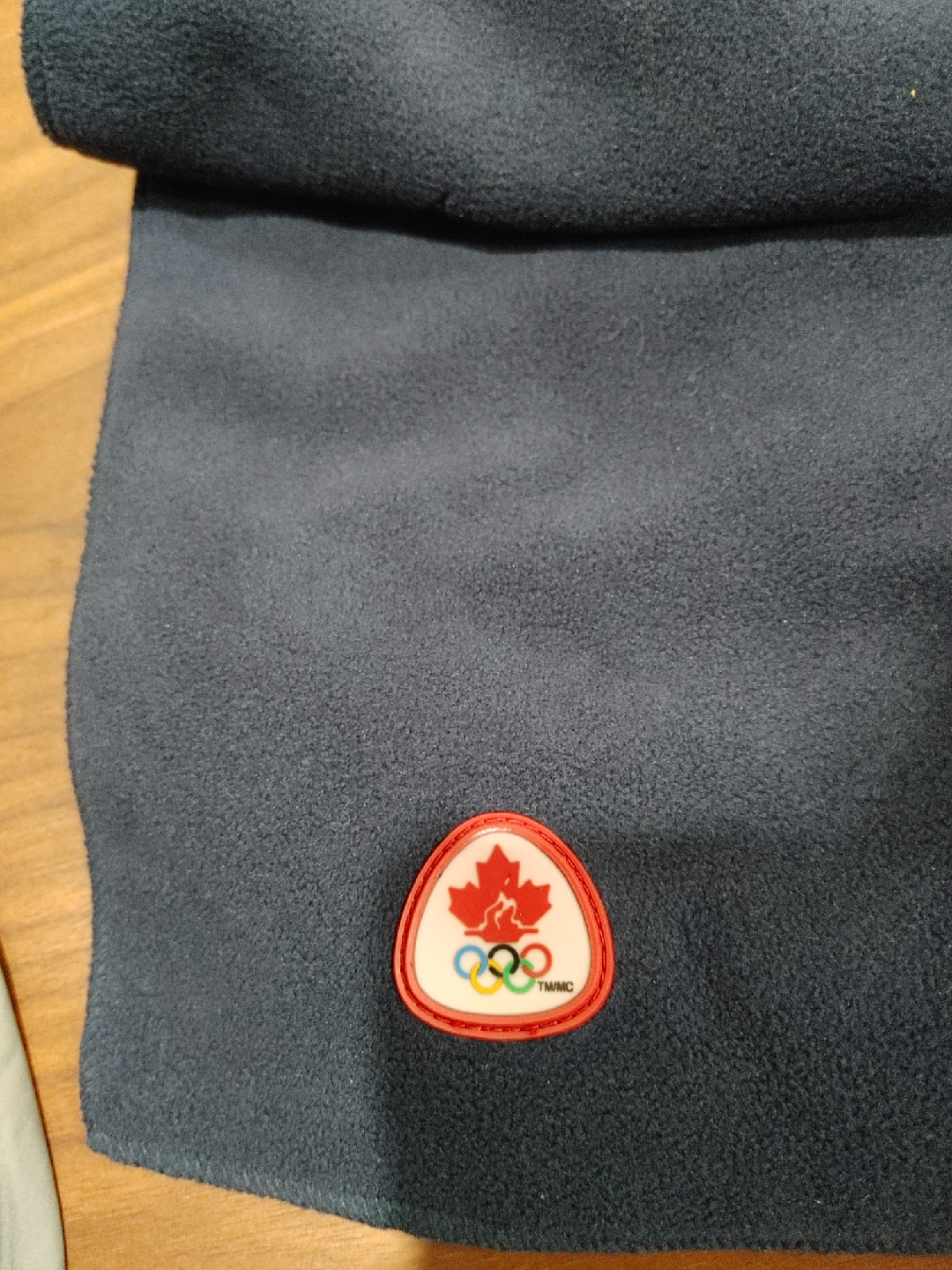 🧡SUPER RARE HBC NAVY OLYMPICS SCARF NEW - photo 4
