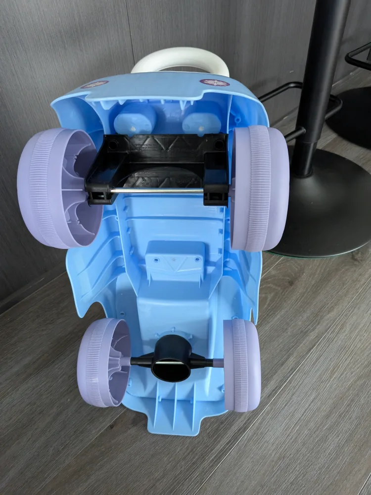 Disney Frozen  Ride-On Car image indicator(5)