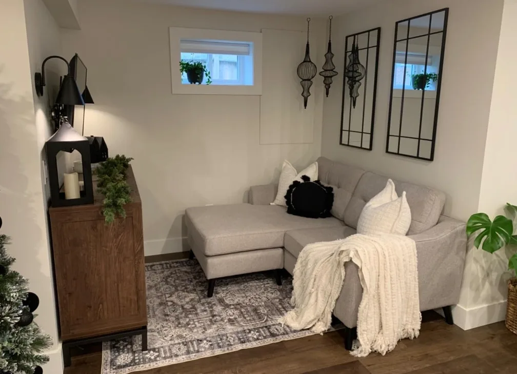 Structube "Sirine" Interchangeable Sectional Sofa image indicator(3)