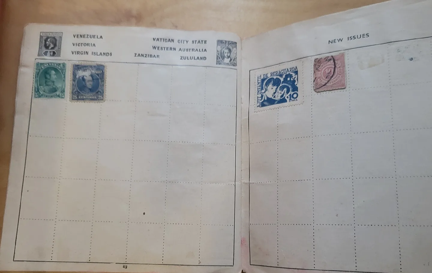 Sixpenny Red Album - Postage Stamps of the World image indicator(8)