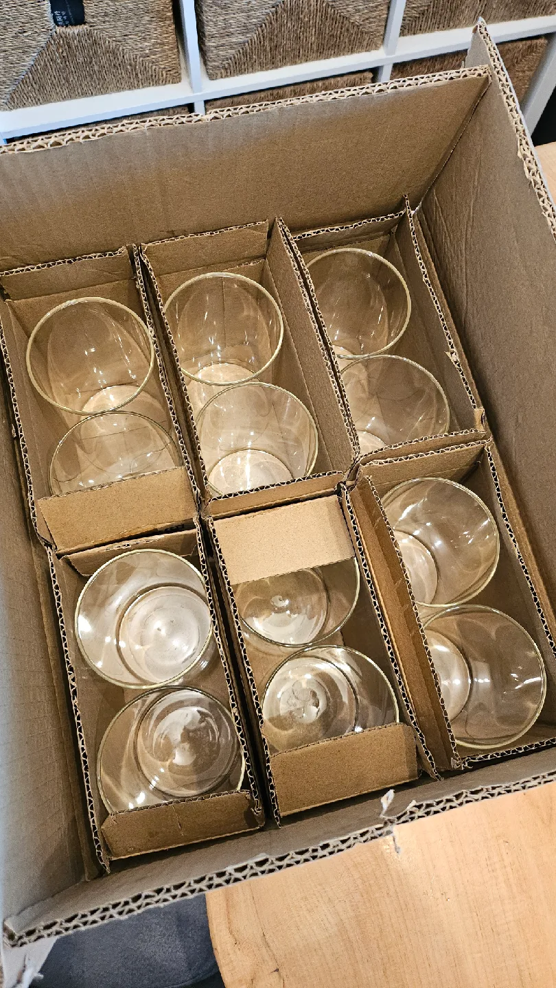 Yummi Candle + Holders for wedding thumbnail