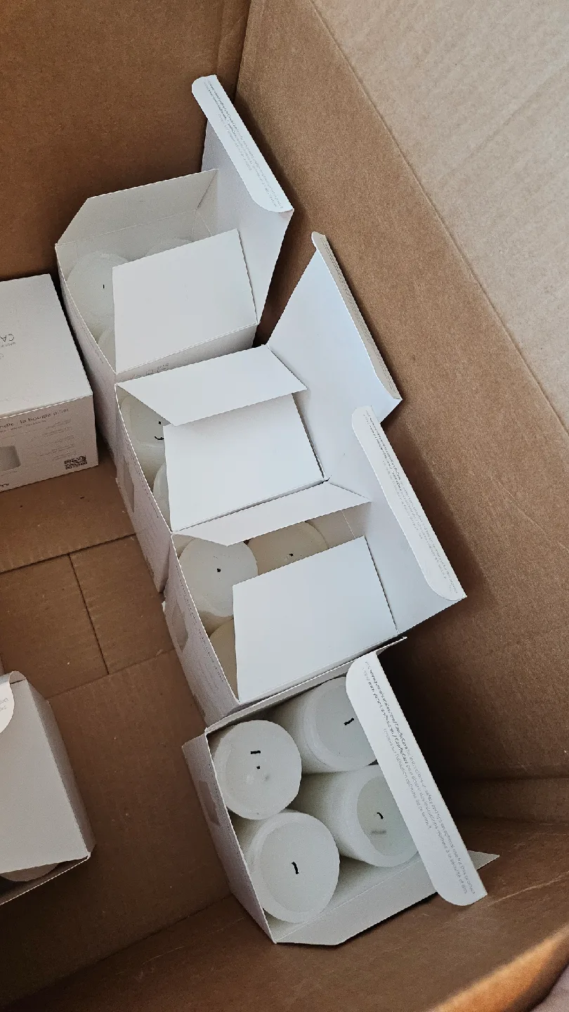 Yummi Candle + Holders for wedding image indicator(6)