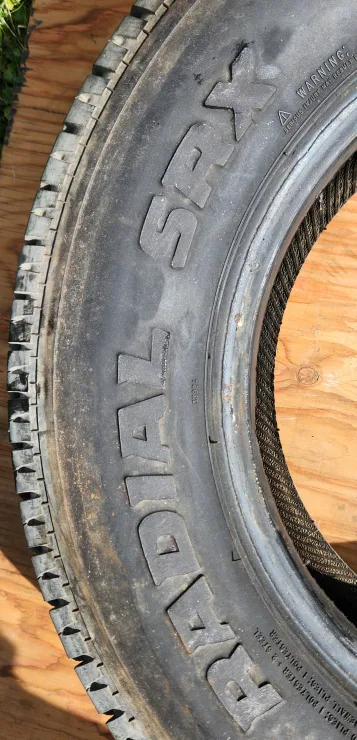 Phantom Radial SRX P215/65R15 95S M+S Tire image indicator(2)