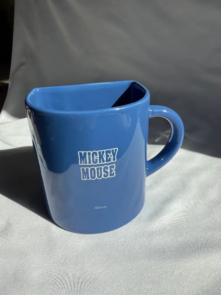 Mickey Mouse Blue Mug with Soccer Player Design image indicator(2)