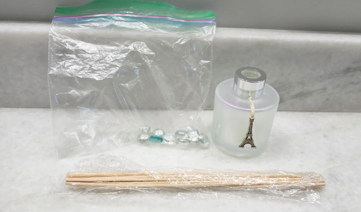 Paris Eiffel Tower Glass Diffuser image indicator(2)