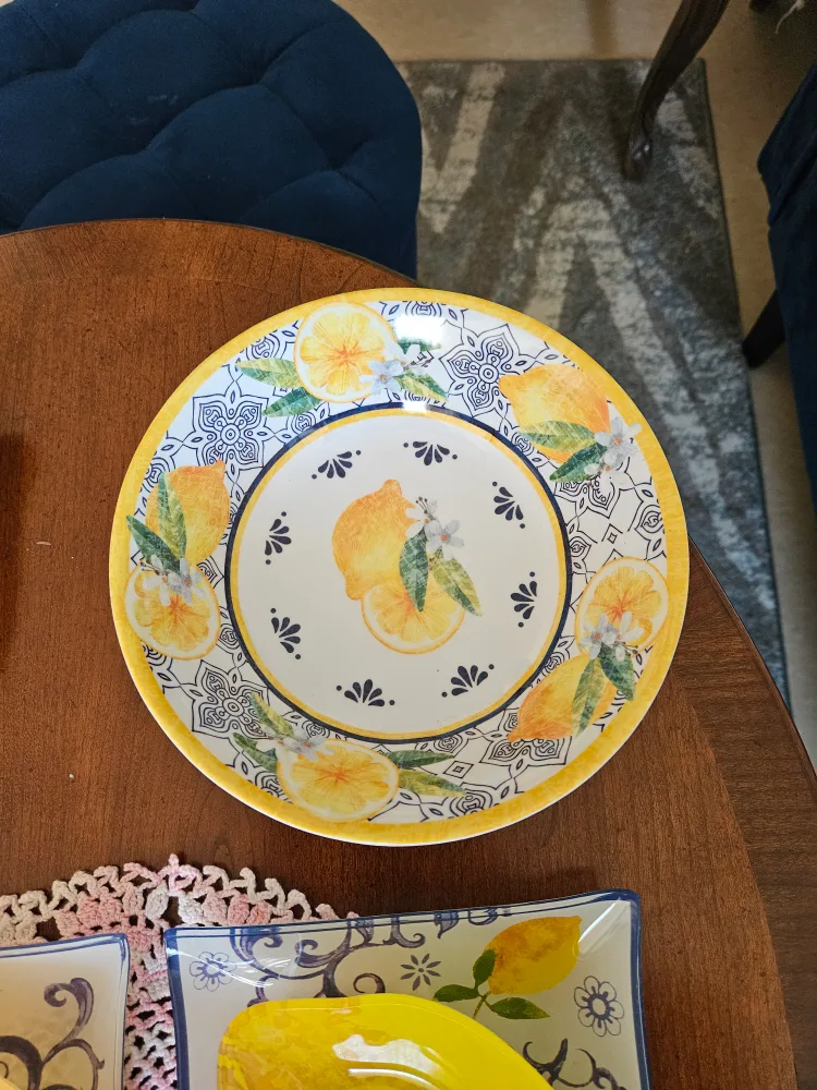 Lemon-themed Plates and Bowl Set image indicator(3)