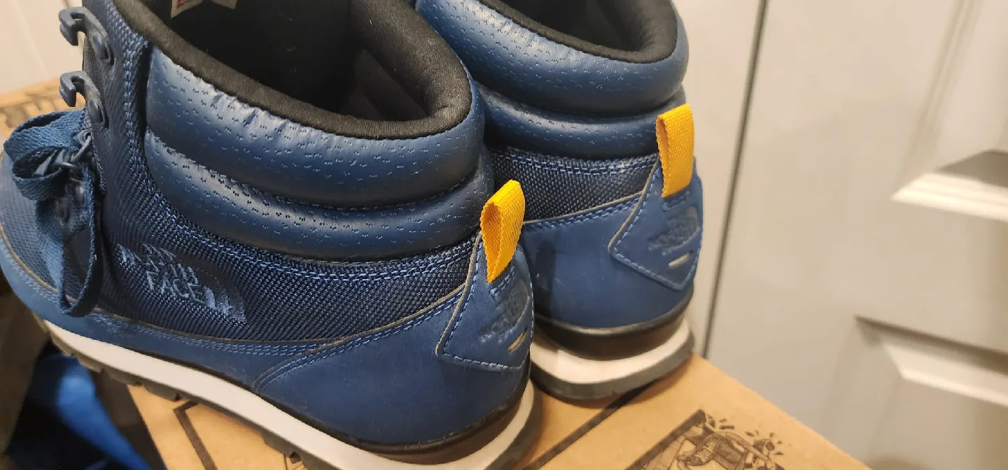 The North Face Blue Hiking Boots image indicator(3)