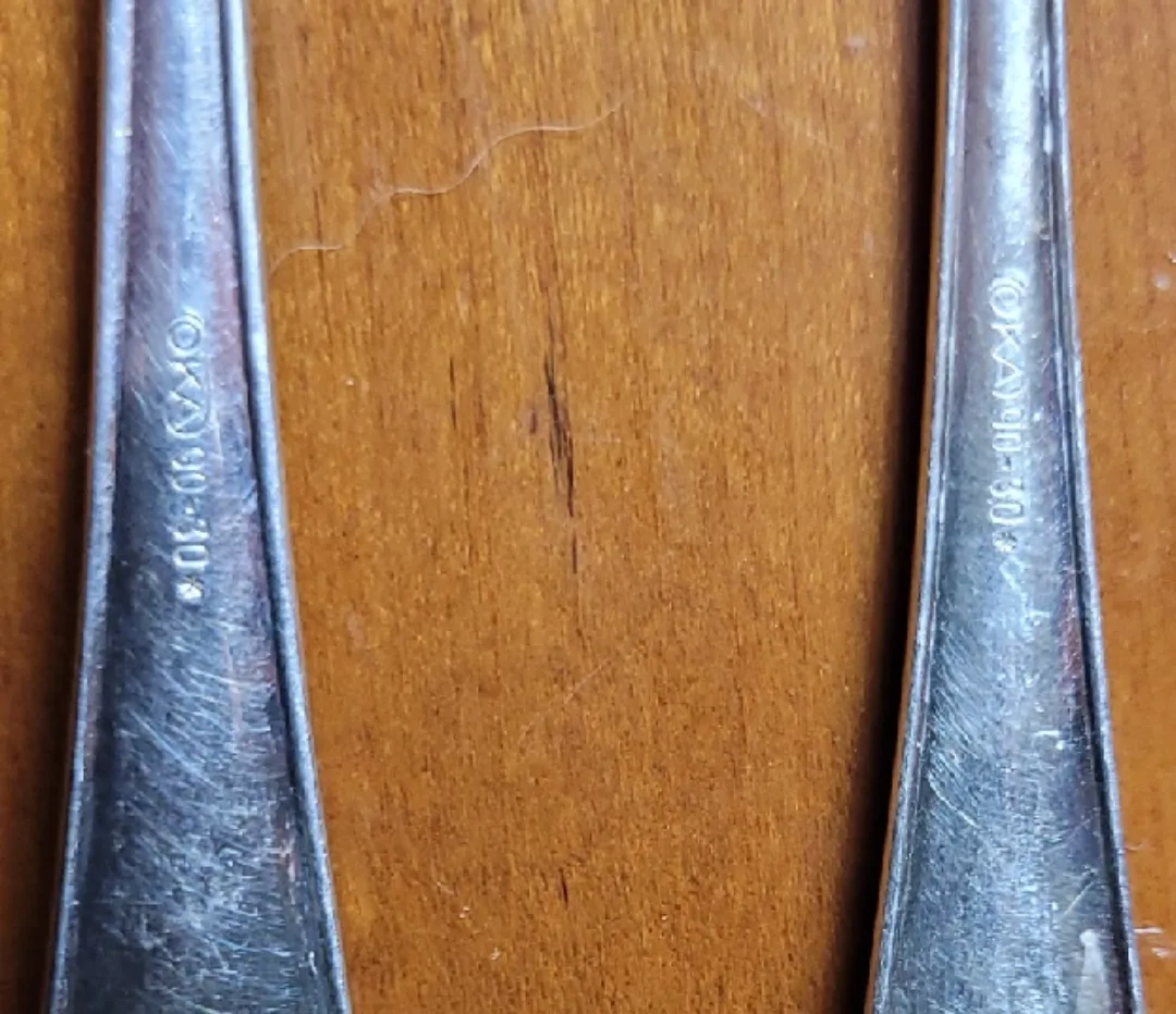 Vintage Oneida Community Salem Silverware Set image indicator(4)