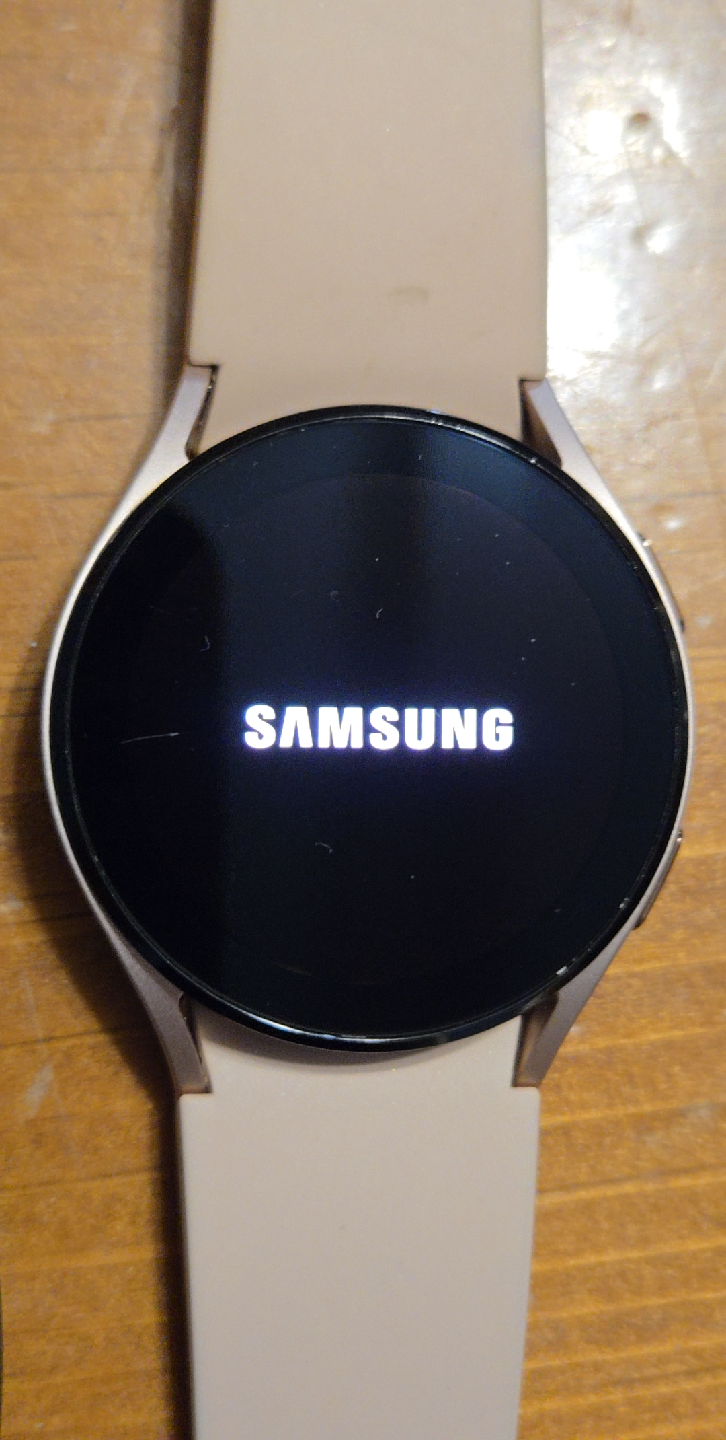 Samsung Galaxy Watch4 40mm - Pink Gold - photo 4
