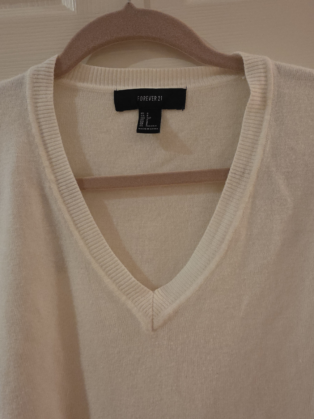 Forever 21 Cream V-Neck Sweater - Size L - photo 2