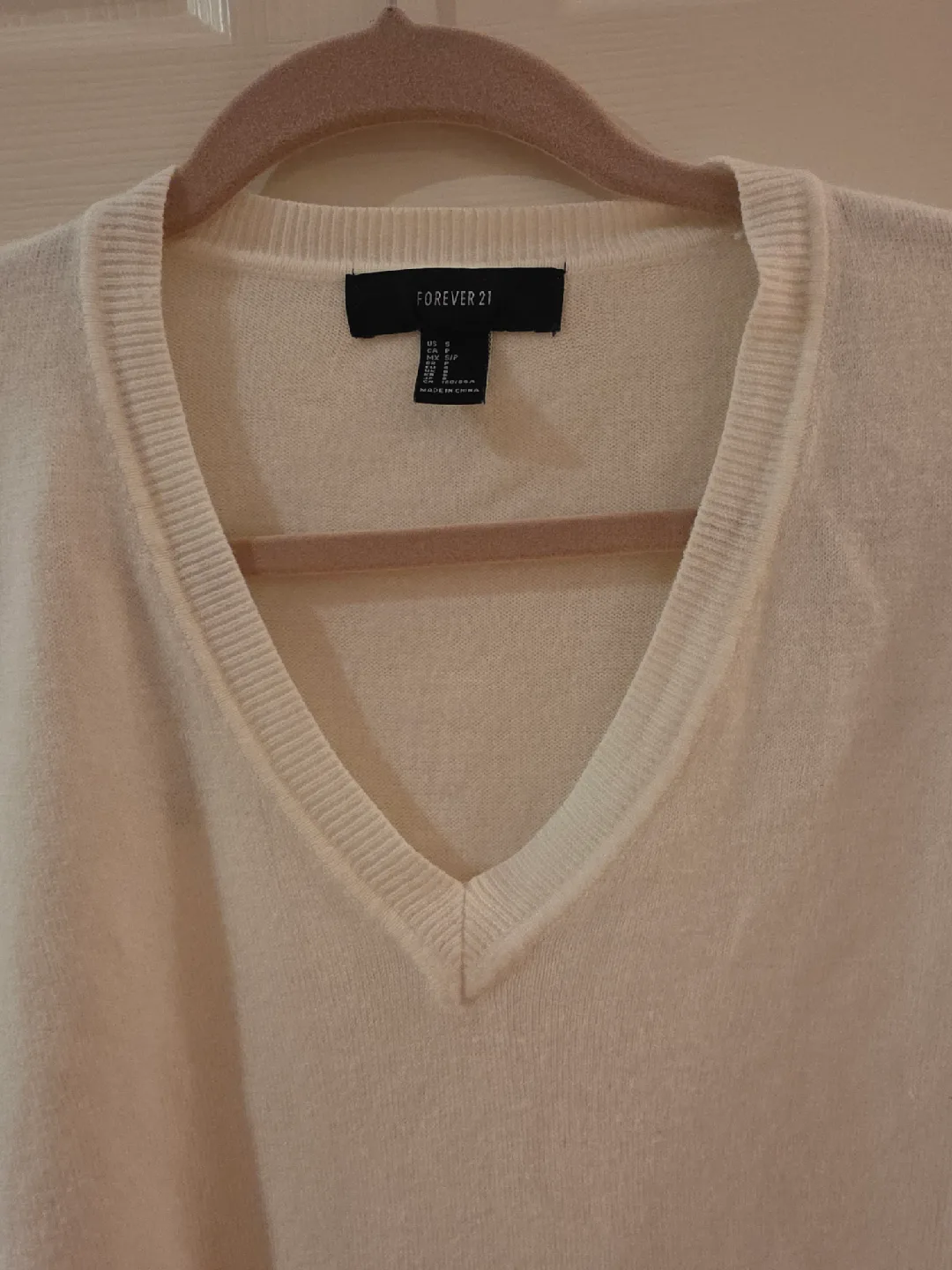 Forever 21 Cream V-Neck Sweater - Size L image indicator(2)