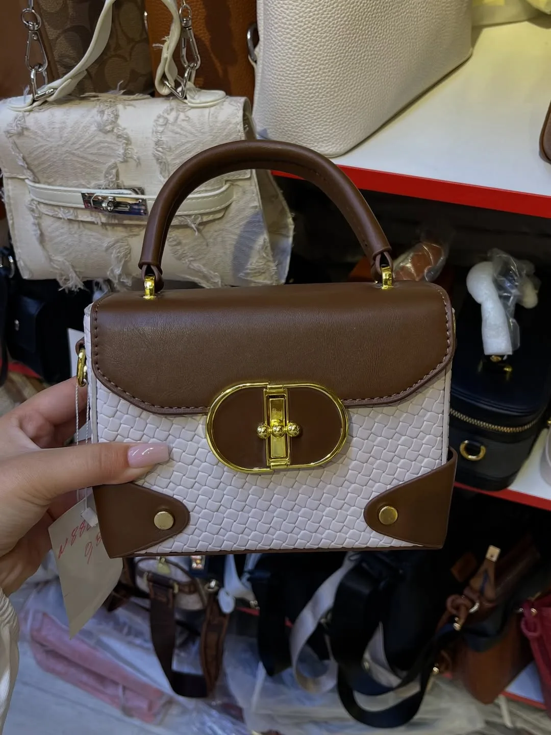 Chic Quilted Handbag w/ Gold Buckle – Designer Look