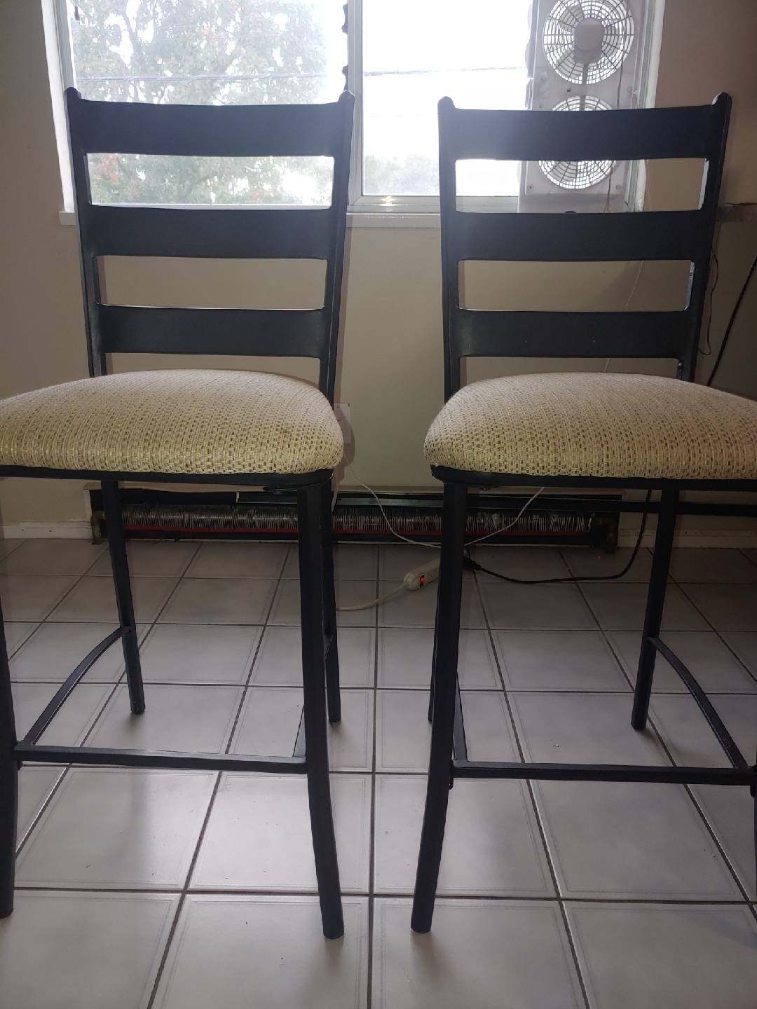 Set of 2 Black Metal Bar Stools