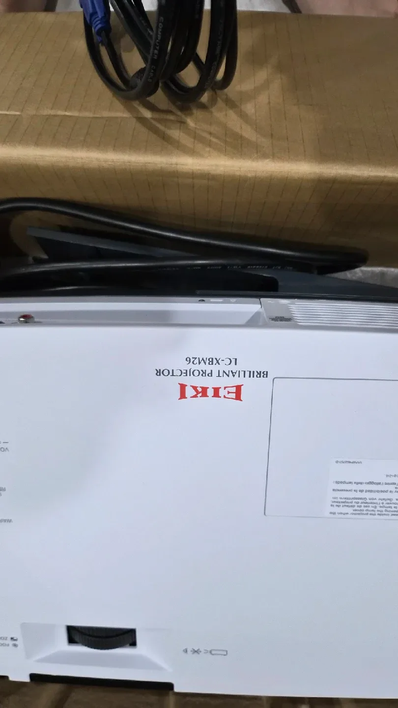 EIKI Brilliant Projector LC-XBM26 thumbnail