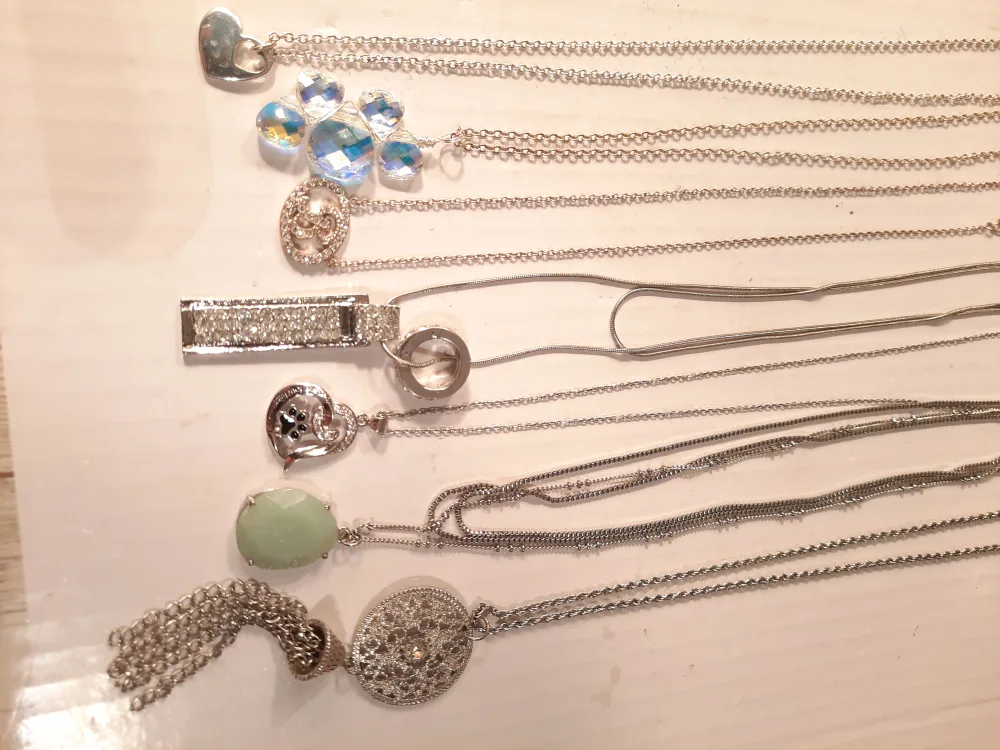 silver tone silver plate neclases image indicator(10)