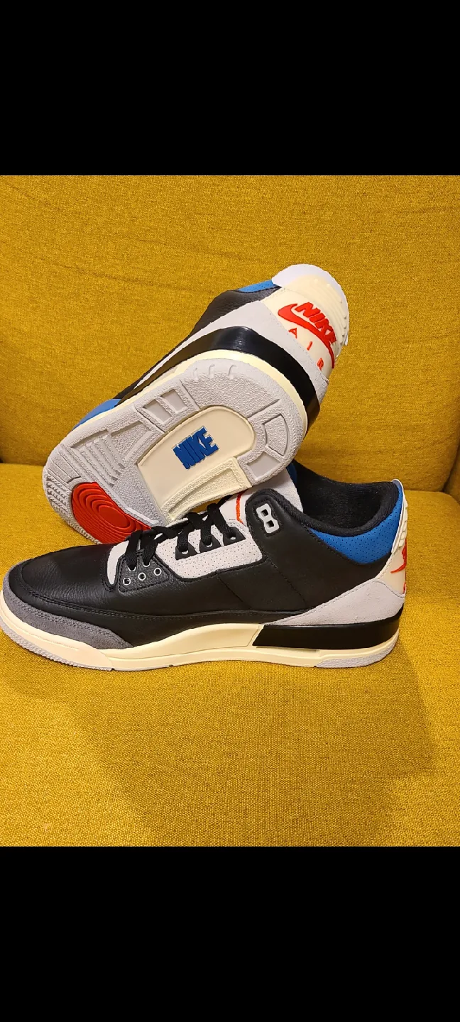 Jordan 3 Rare Air thumbnail