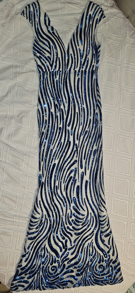 White & Blue Sequin Formal Dress - photo 2