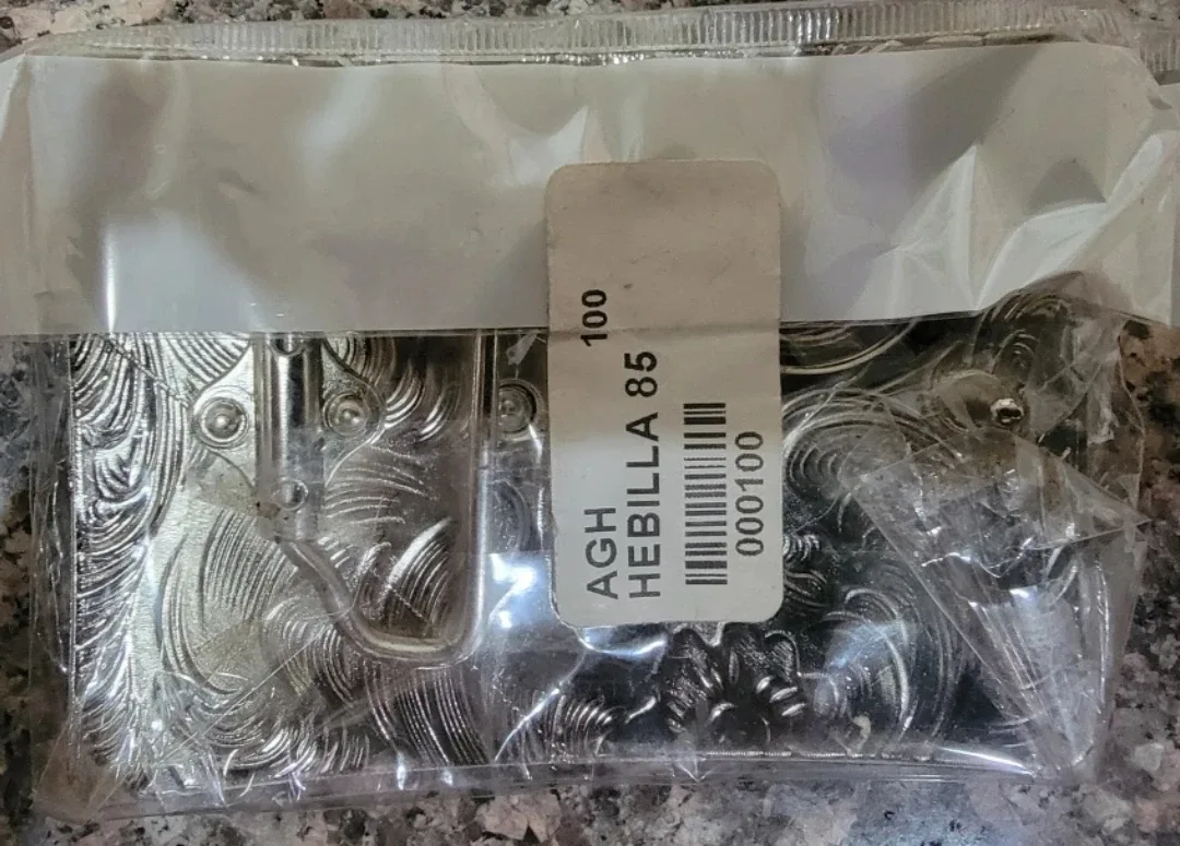 AGH Hebilla 85 100 Belt Buckle image indicator(2)