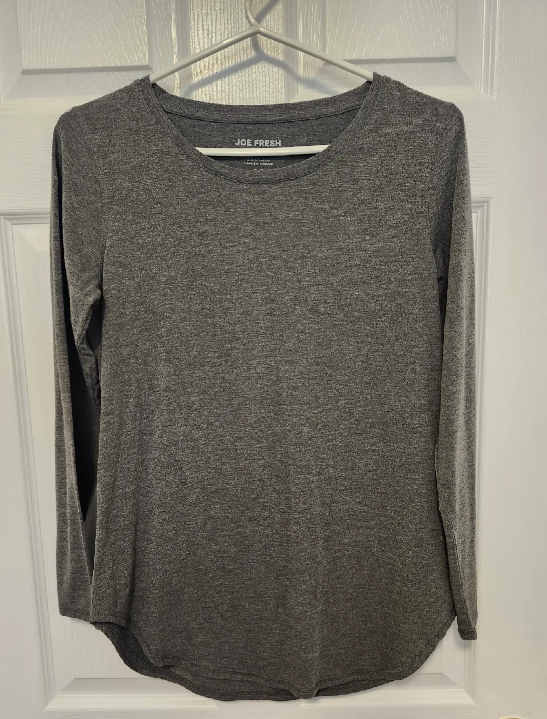 2 Joe Fresh Active Long Sleeve Tops - Size S - Both for $5! image indicator(5)