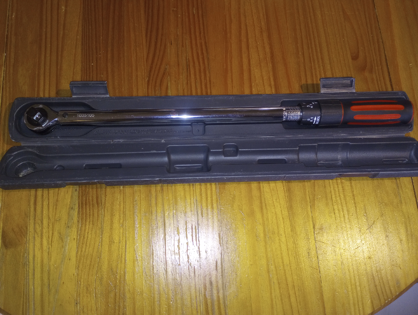 Performance Tool Torque Wrench - photo 3