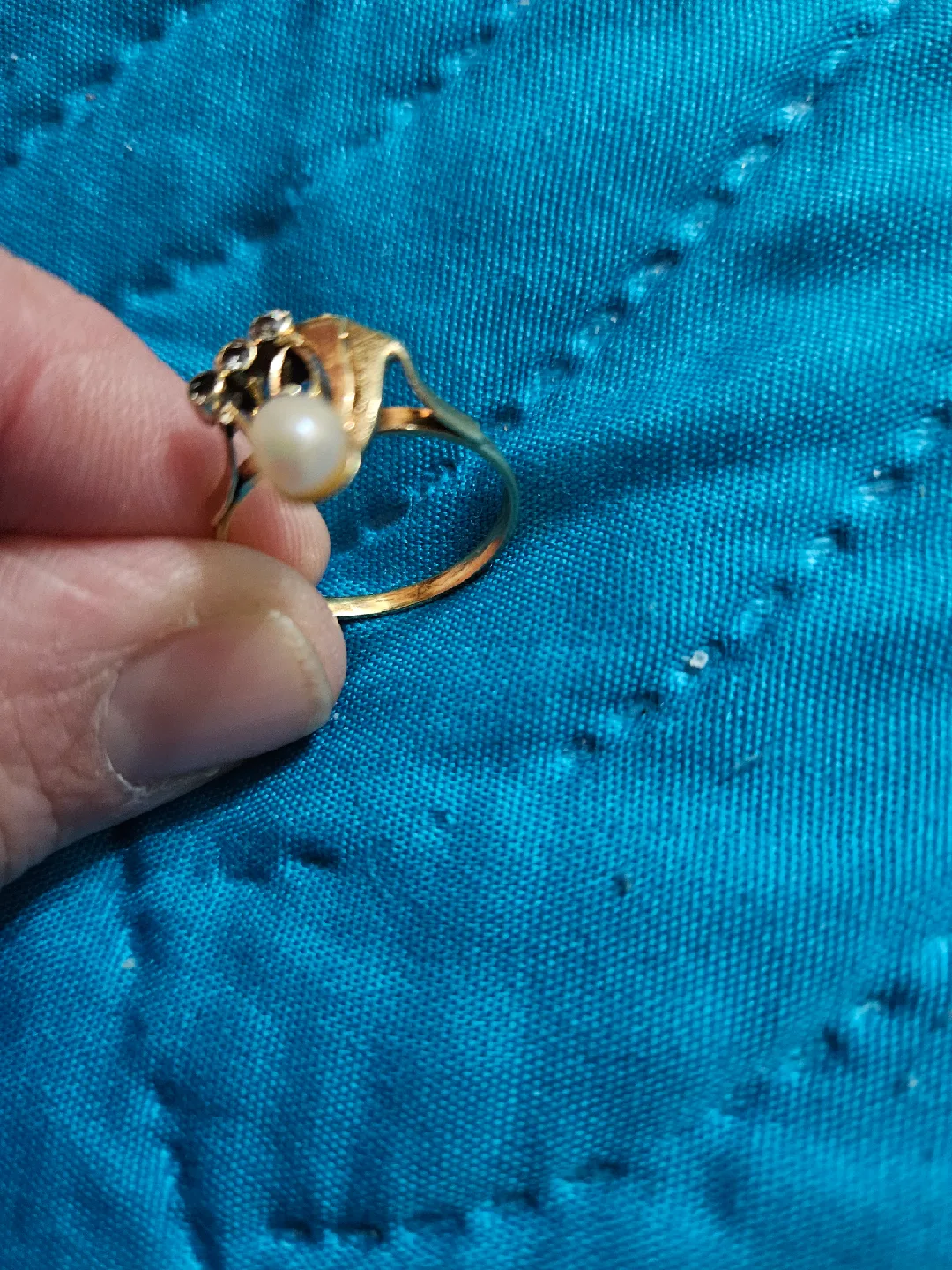 18K gold Pearl Gold Ring Size 7 image indicator(3)