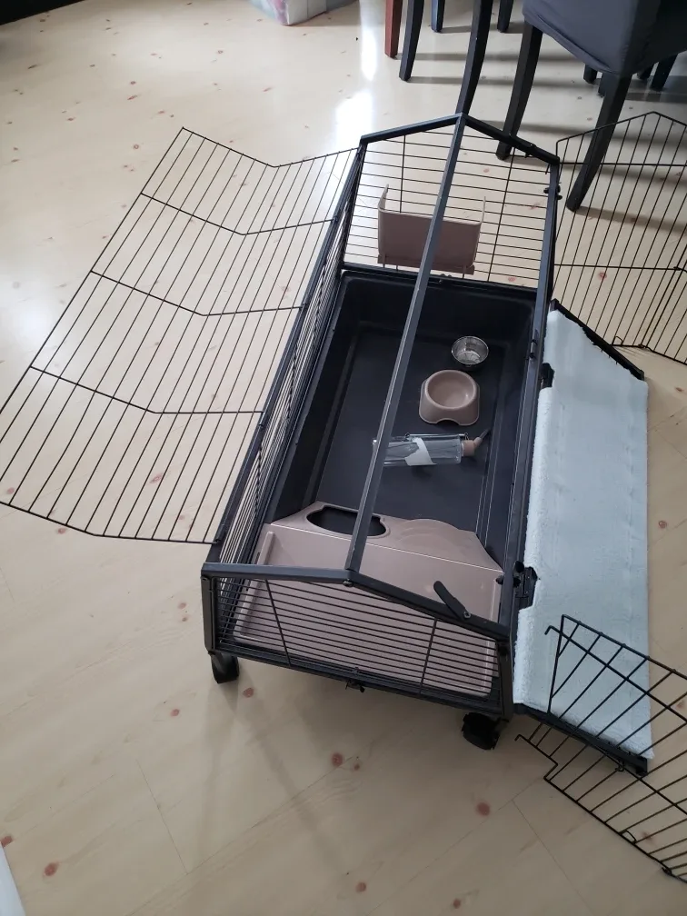 Rabbit/Guinea Pig Cage with Playpen image indicator(2)