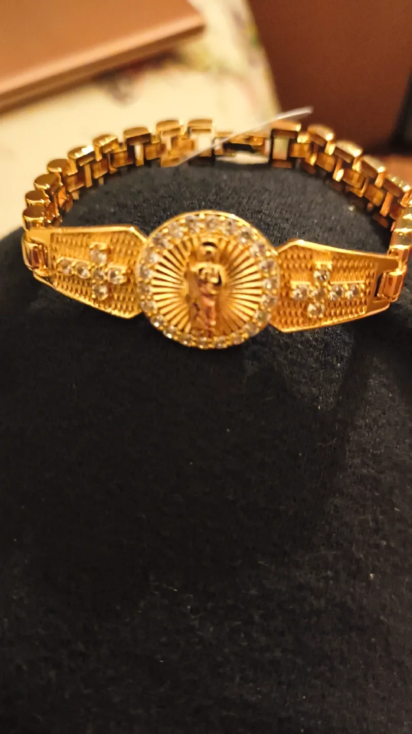 Gold-tone Bracelet image indicator(2)