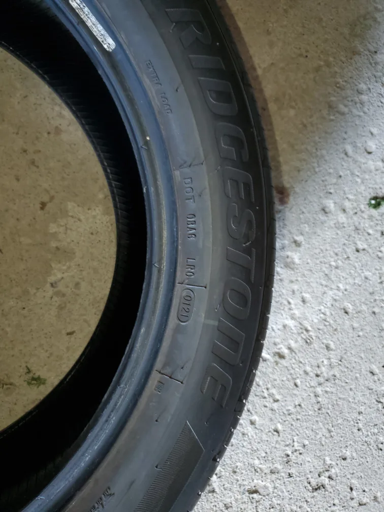 Bridgestone Dueler HP Sport AS 245/50R19 105H Run Flat image indicator(4)