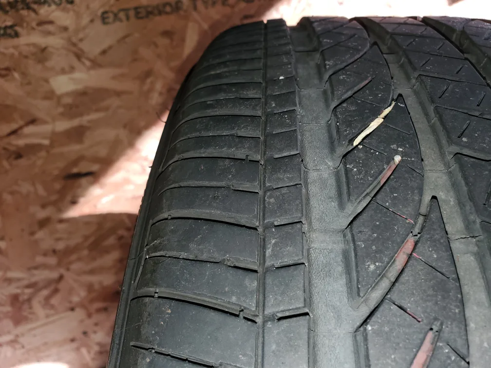 Bridgestone Dueler HP Sport AS 245/50R19 105H Run Flat image indicator(7)