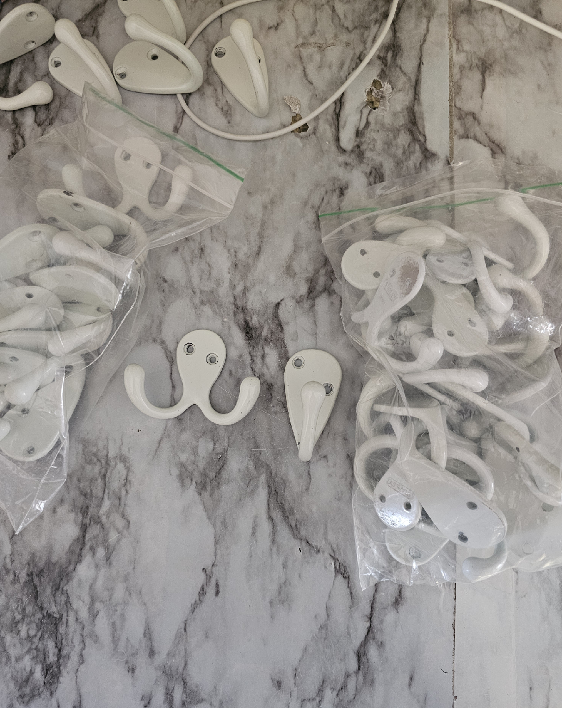 White Metal Wall Mounted Hooks - photo 4