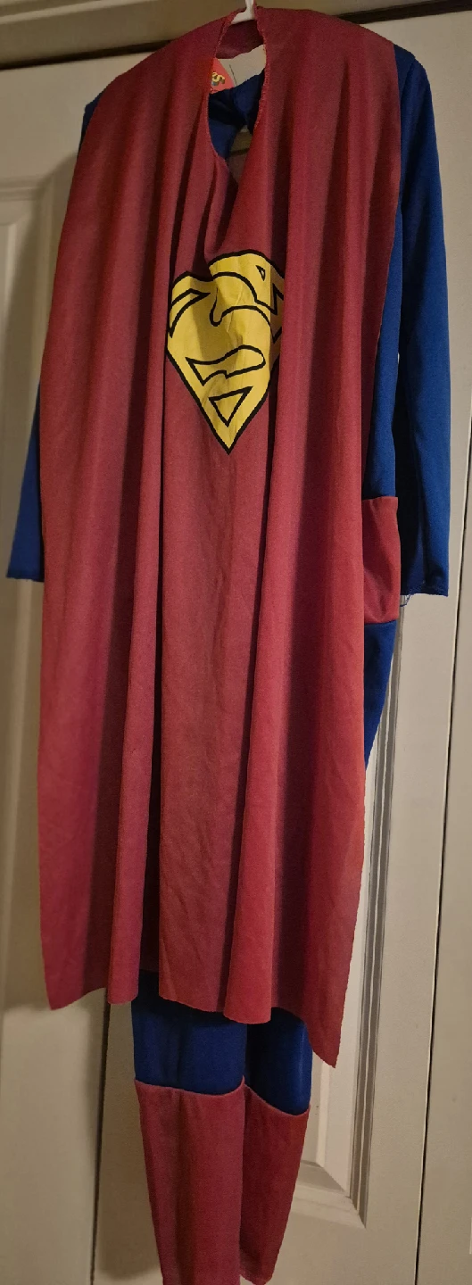 Superman Costume - Size Small - photo 2
