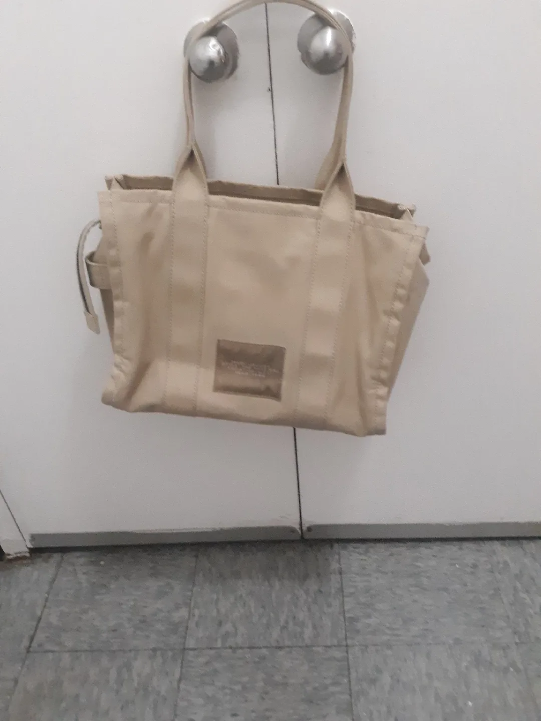 Marc Jacobs The Tote Bag image indicator(3)