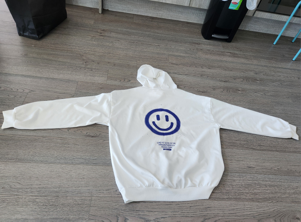 White Smile Graphic Hoodie - photo 2