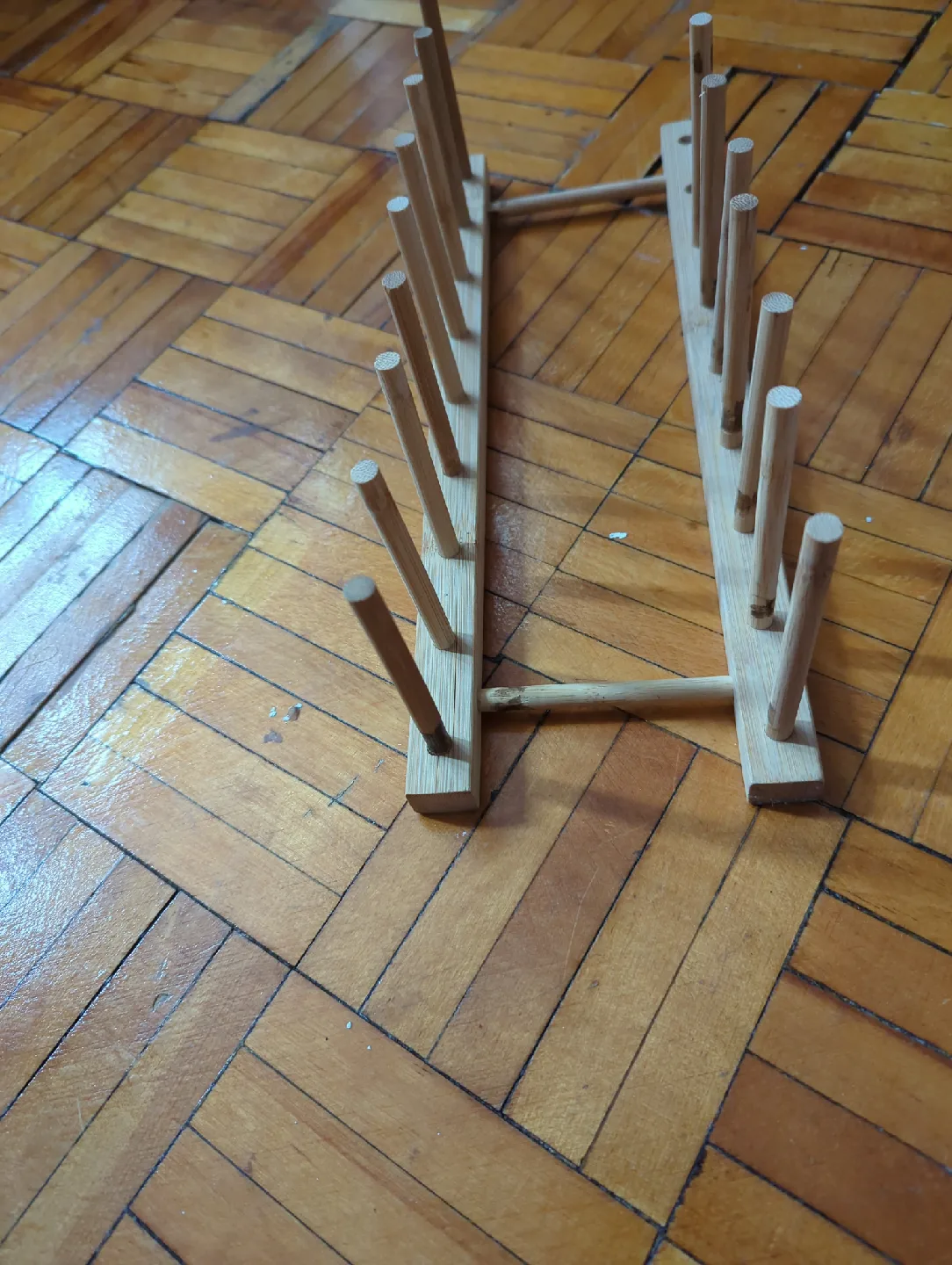 Never used!!!Wooden Plate Rack image indicator(3)