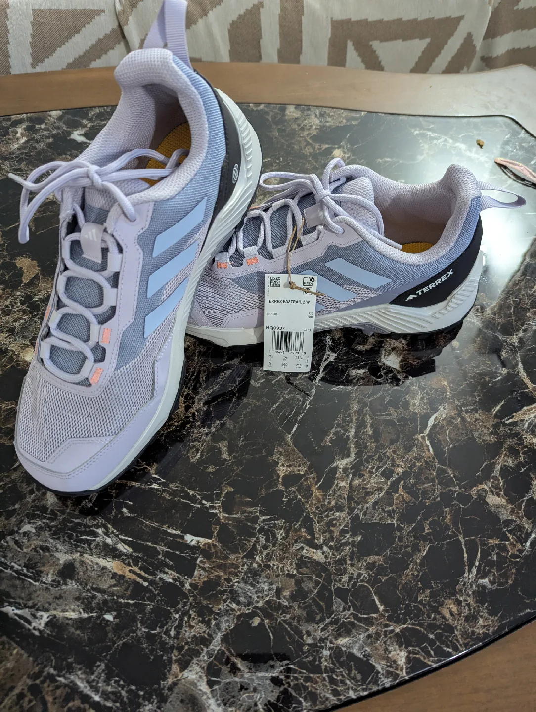 Terrex trail shoes size 9 US female image indicator(3)