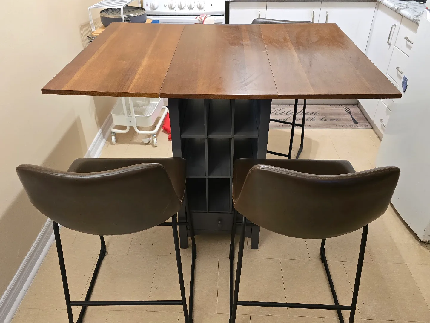 Kitchen/bar Table with Wine Rack & 3 bar  Chairs image indicator(6)