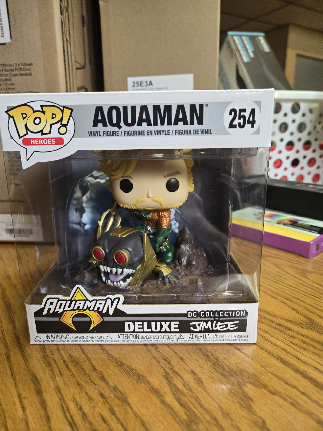 Funko Pop! Heroes Aquaman Deluxe #254